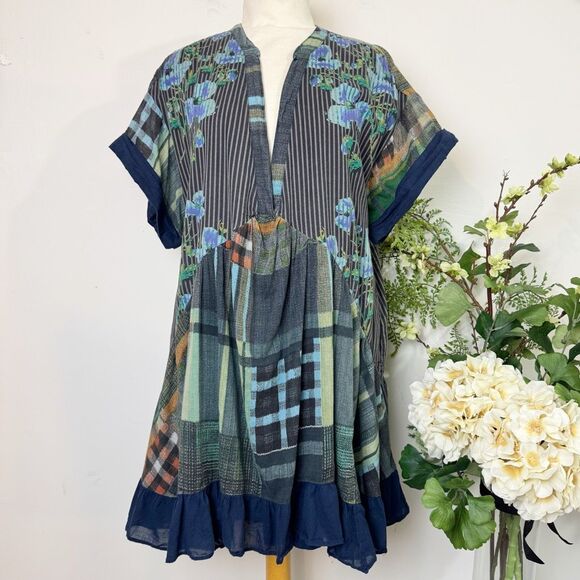 Free People Dresses & Skirts - Free People Printed Agnes Dress | Patchwork Floral Boho Mini | Navy Multi | Medi